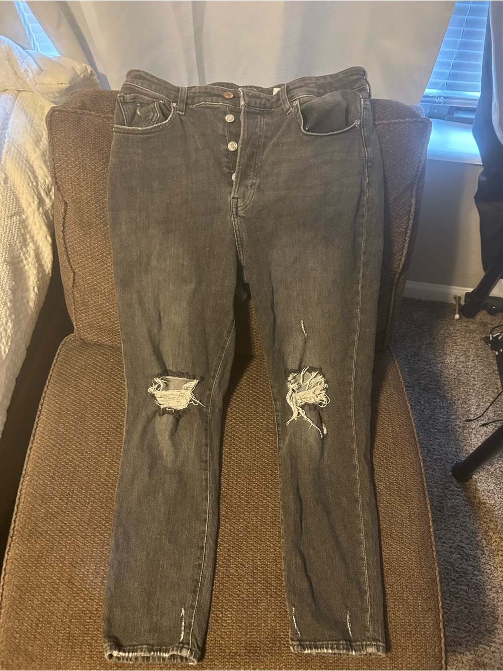 H&M Black Ripped Skinny Jeans